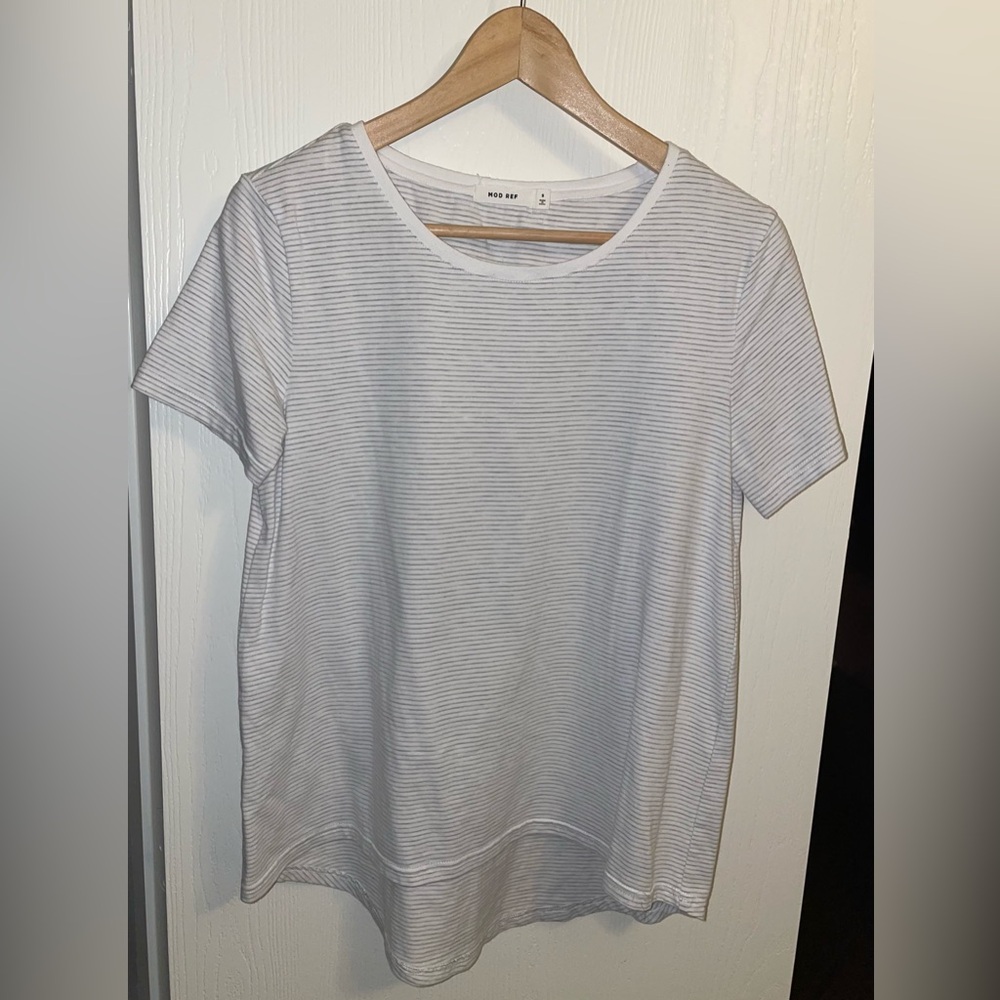 Mod Ref white and gray striped shirt short sleeve women’s size small
